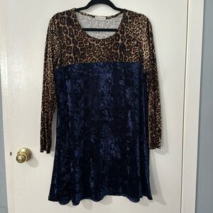 Southern Stitch blue and cheetah velvet top